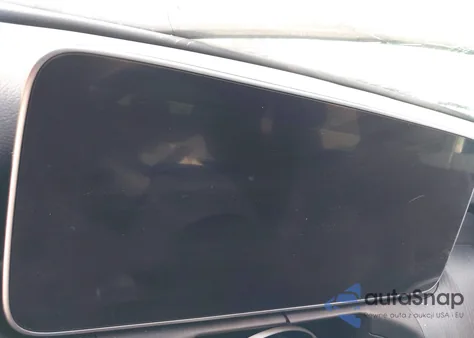 2022 Mercedes-Benz C 300 4Matic z USA, uszkodzony, nr VIN W1KAF4HB8NR037922